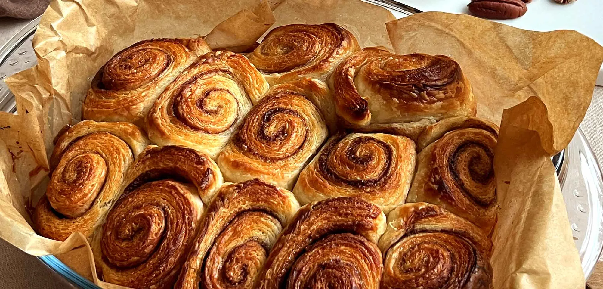 Булочки сдобные, 2 шт с бесплатной доставкой на дом из «ВкусВилл» | Москва и вся Россия Булочки сдобные, 2 шт с бесплатной доставкой на дом из «ВкусВилл» | Москва и вся Россия