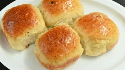 Булочки с повидлом на воде без яиц – рецепт на difoodlover.com