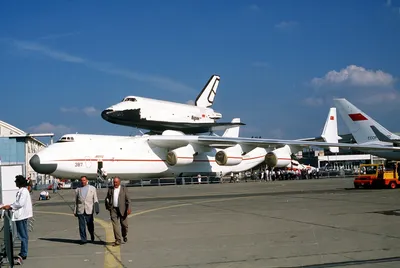 Space shuttle and soviet Buran side by side comparison : r/interestingasfuck