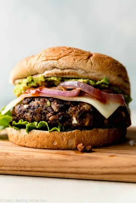 Juicy Broiled Burgers Recipe