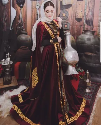 Национальные платья чеченских женщин на фото: культурное наследие и красота