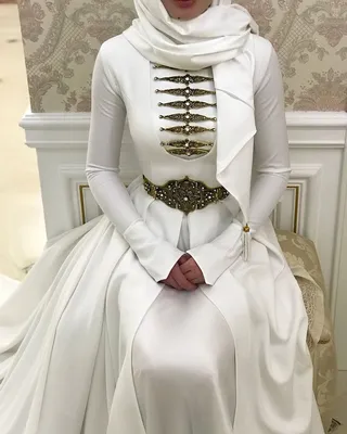 Чеченские платья: наследие культуры в картинках