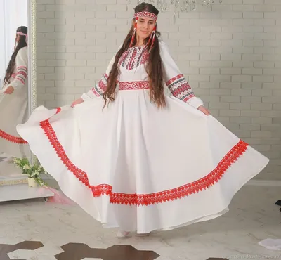 Культурное наследие чеченских платьев на фото