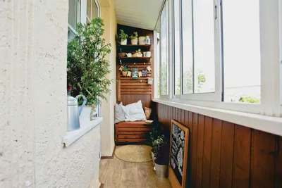 6 стильных идей для декора небольшого балкона | Scuola Italiana di Moda e  Stile
