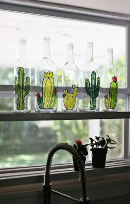 Decorating with your own hands a glass bottle - YouTube