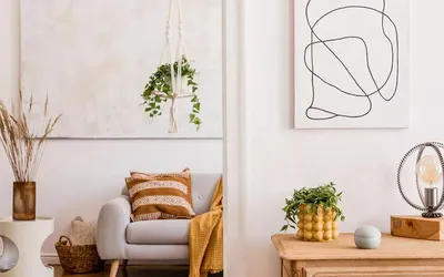 Как украсить стену в гостиной: как выбрать декор и создать стильный дизайн.