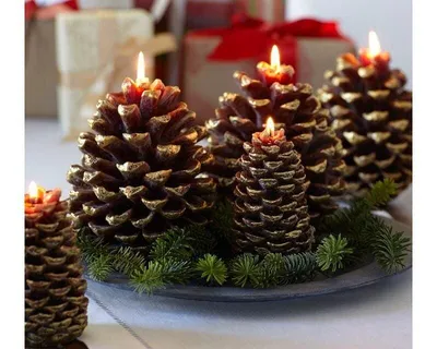 Pine cone decor ideas for Christmas - Chickabug | Pine cone christmas  decorations, Christmas decor diy, Christmas decorations