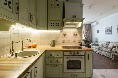Интерьер кухни в стиле Прованс с элементами Классики