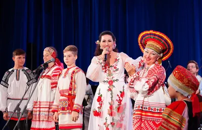 В День города в Чебоксарах организуют самую массовую «Зарядку со звездой» |  09.08.2017 | Чебоксары - БезФормата