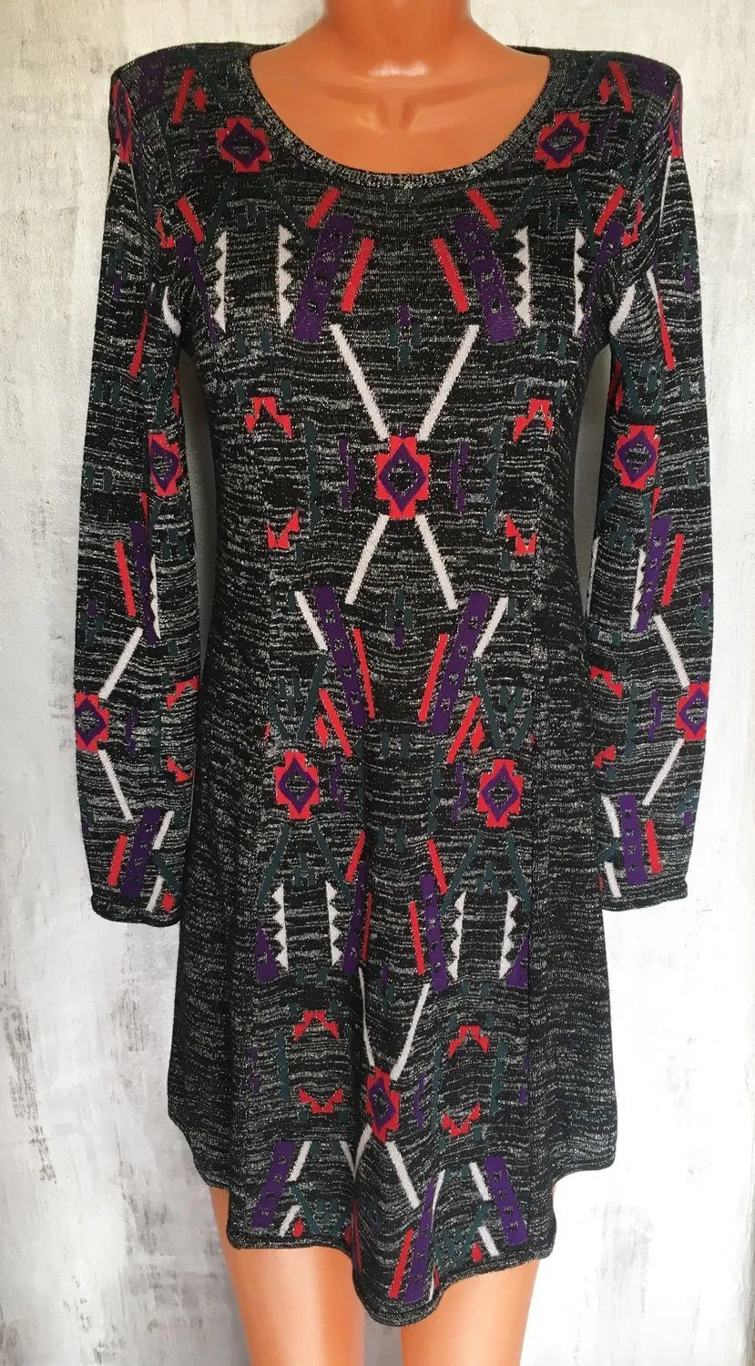 Стильные Desigual платья на фото Стильные Desigual платья на фото