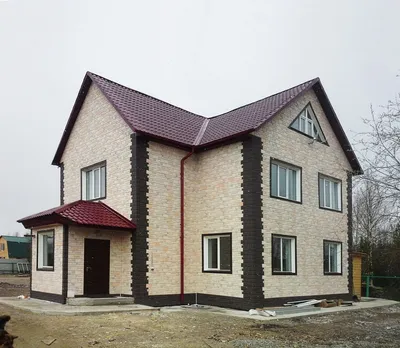 Фото дома из фасадных панелей с видом на океан