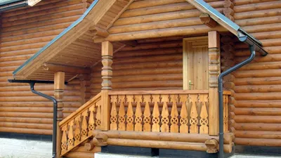 Дизайн крыльца деревянного дома фото
