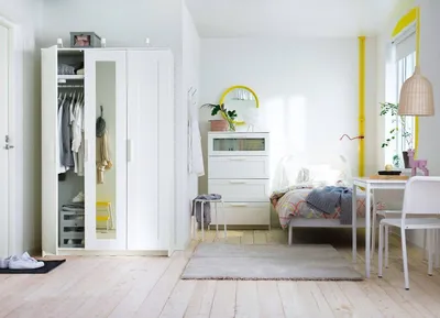 Фото спальни IKEA: минималистический стиль