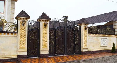 Дизайн ворот возле дома фото