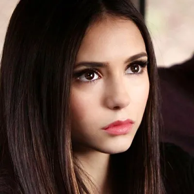 Pin by Lola bonded on Nina Dobrev❤ | Elena gilbert, Vampire diaries, Nina  dobrev hair