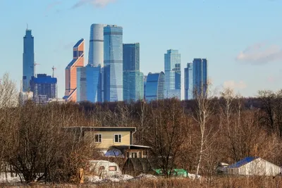 Дом-кольцо на Нежинской улице в Москве и как увидеть его сверху /  Путешествия и туризм / iXBT Live