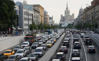 После отмены самоизоляции на дороги Москвы вернулись пробки в 9 баллов — РБК