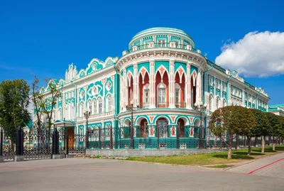 Город древний, город славный». Достопримечательности Екатеринбурга |  Новости партнеров на РБК+ Екатеринбург