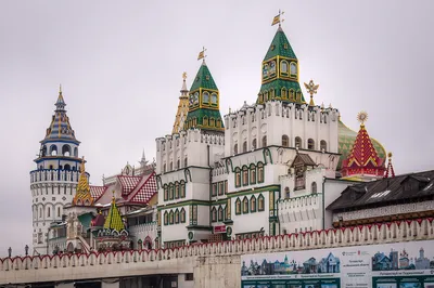 Московский Кремль. Описание, фото и видео, оценки и отзывы туристов. Достопримечательности  Москвы, Россия.