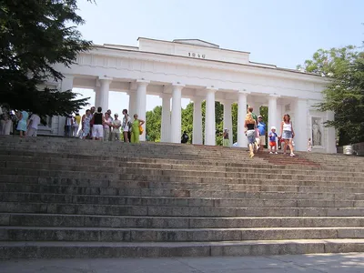 Севастополь 🛳 Город - герой ⭐️ город - музей 🏛 Все достопримечательности  Севастополя в связаны с военной историей 💣- мужской… | Instagram