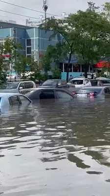 Москву топят мощные ливни: видео последствий - 26 июля 2023 - НГС