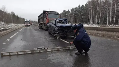 На трассе «Пермь – Екатеринбург» в ДТП погибли два человека - ВЕДОМОСТИ  Урал - Новости Екатеринбурга и