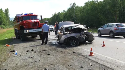 В ДТП на трассе Пермь-Екатеринбург пострадали два человека | Рифей-Пермь:  новости Перми и Пермского края