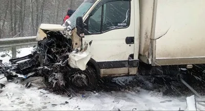 ГТРК Брянск - Два крупных ДТП произошли в Брянской области Два крупных ДТП  произошли в Брянской области за минувшие сутки, три человека получили  серьёзные травмы. Авария с участием маршрутки случилась в Брянске