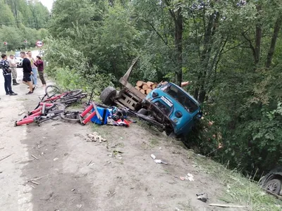 В ДТП на челябинской трассе погибла семья с годовалым ребёнком | Уральский  меридиан