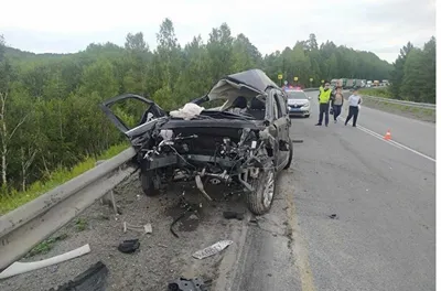 Водитель иномарки погиб в ДТП на трассе М-5 в Челябинской области