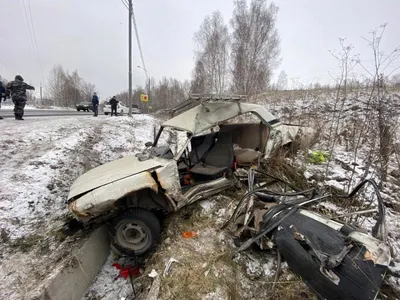 В Красноярском крае 4 взрослых и 1 ребёнок погибли в страшной аварии на  трассе. Красноярский рабочий