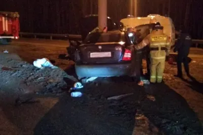 В Липецкой области в ДТП с грузовиком погибли два человека — LipetskMedia