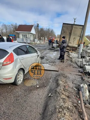 Автомобилистка на «Джили» получила травмы в ДТП с «Маздой» под Липецком -  KP.RU