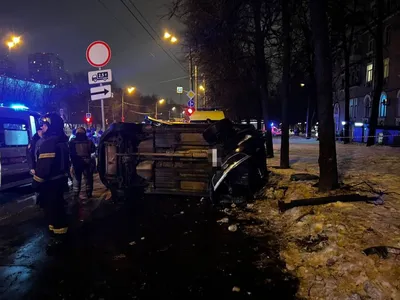 ДТП в Боровском районе полностью заблокировало движение по Киевскому шоссе  [+видео]