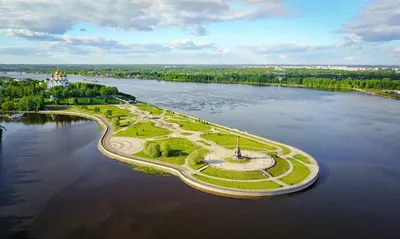 Полет на вертолете Robinson R44 из Москвы в Дубну ❘ 120 минут