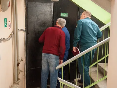 Шкаф под лестницей в Электростали