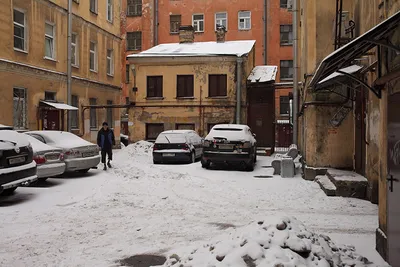 Самые удивительные дворы Петербурга