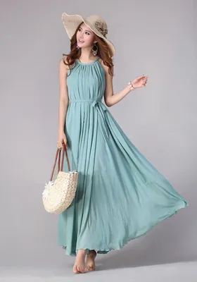 Изображения платьев Elisabetta Franchi для магазина