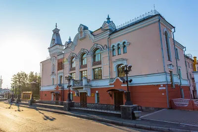 Горловое пение, дудук, хомус, волынка и другие экзотические инструменты  прозвучат на фестивале «Струны Сибири» в Новосибирской филармонии
