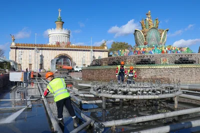 Водная феерия: самые красивые, старинные и необычные фонтаны Москвы /  Новости города / Сайт Москвы