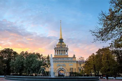 Здание Адмиралтейства в солнечный зимний день, Санкт-Петербург Stock Photo  | Adobe Stock