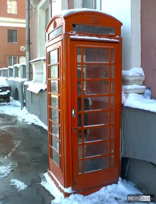 Телефонные будки в стиле LONDON и СССР