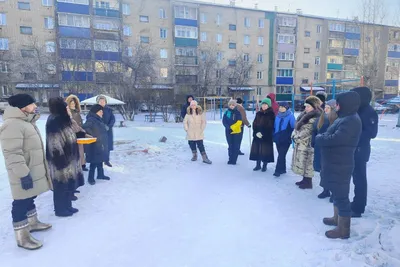 В Чите начали строить второй ледовый городок | ОБЩЕСТВО | АиФ Чита