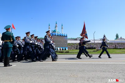 9 мая в Казани: Парад Победы, «Бессмертный полк» с Тахиром Валиуллиным -  Портал татар Санкт-Петербурга и Ленинградской области