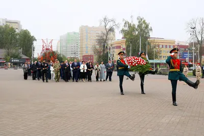 Губернатор Брянской области принял делегации городов-побратимов, прибывших  в Брянск по случаю празднования Дня города