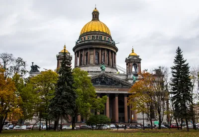 Многострадальный Исаакиевский собор. Как строили символ Петербурга