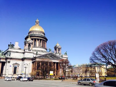 Исаакиевский собор в Петербурге