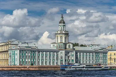 File:Kunstkamera SPB.jpg - Wikimedia Commons