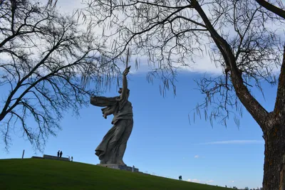 Памятник ансамбль \"Мамаев курган\" - Волга Фото