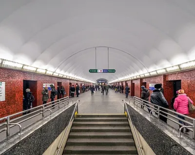 Что в петербургском метро есть такого, чего нет в московском, и наоборот? —  Интересно узнать?! | Санкт-Петербург Центр